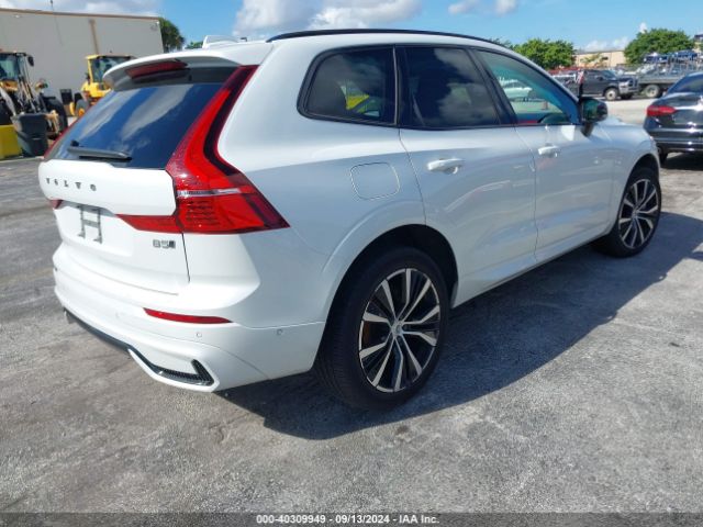 YV4L12RL1R1776614 Volvo Xc60 B5 Plus Dark Theme