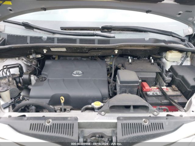 5TDYK3DC2FS583843 Toyota Sienna Limited Premium 7 Passenger