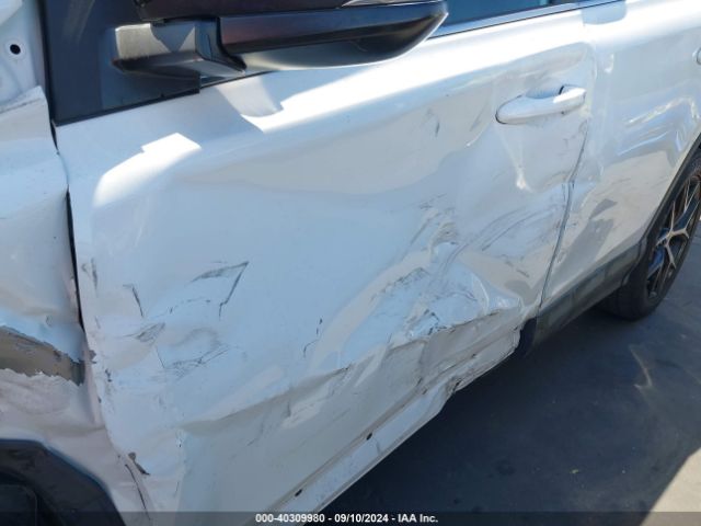2T3NFREVXGW262529 Toyota RAV4 SE