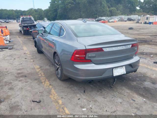 LVY982MK0JP022802 Volvo S90 T5 Momentum