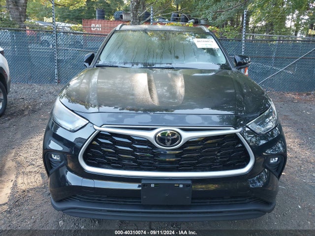 Toyota Highlander Xle 2021 5TDGZRBH8MS551498 Image 6