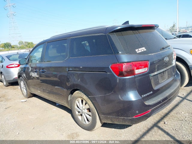 KIA SEDONA LX 2016 KNDMB5C17G6129437 Image 3