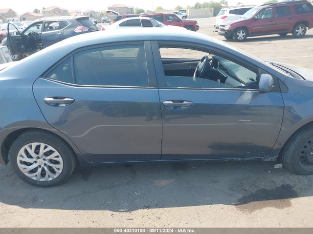 Toyota COROLLA LE 2018 2T1BURHE4JC077284 Image 13