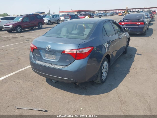 Toyota COROLLA LE 2018 2T1BURHE4JC077284 Image 4