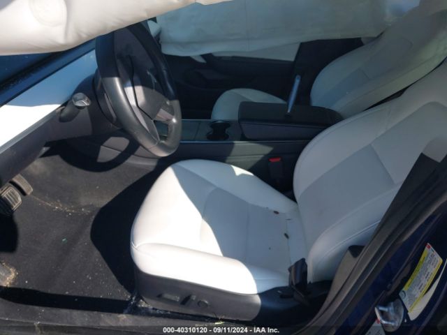 5YJ3E1EB0JF112086 Tesla Model 3 Long Range/performance