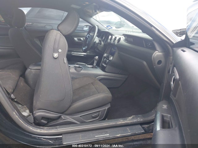 Ford Mustang Ecoboost Fastback 2021 1FA6P8TH2M5105451 Image 5