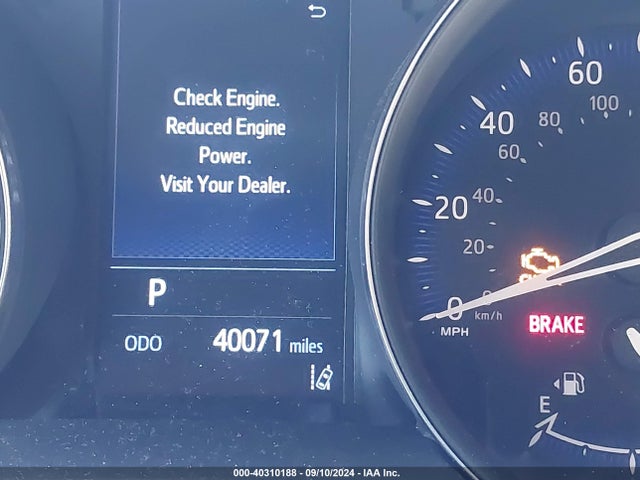 Toyota C-HR LE 2019 NMTKHMBX7KR085937 Image 15