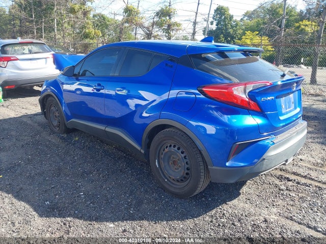Toyota C-HR LE 2019 NMTKHMBX7KR085937 Image 3