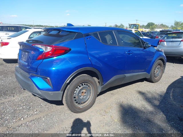 Toyota C-HR LE 2019 NMTKHMBX7KR085937 Image 4