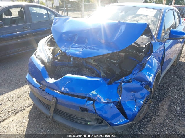 Toyota C-HR LE 2019 NMTKHMBX7KR085937 Image 6