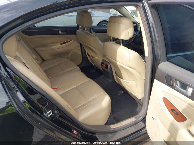 Продажа на аукционе авто 2013 Hyundai Genesis 3.8, vin: KMHGC4DD5DU247700, номер лота: 40310271