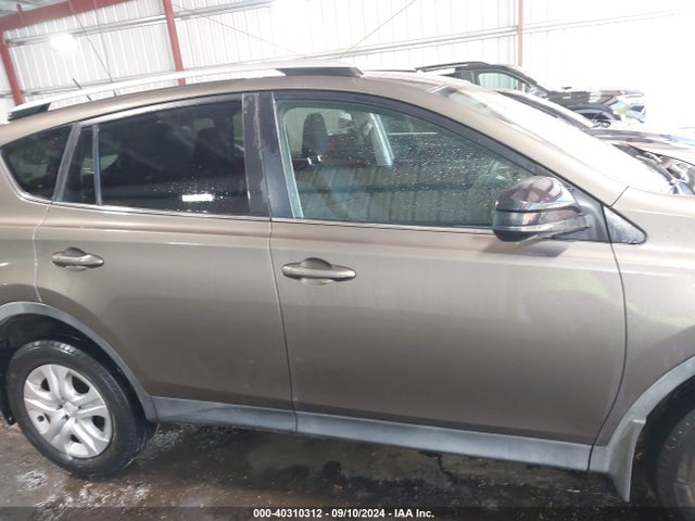 Toyota RAV4 LE 2015 2T3BFREV5FW394051 Image 13