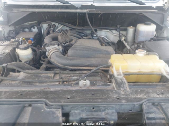 1N6BF0KM5JN806134 Nissan Nv Cargo Nv1500 S V6