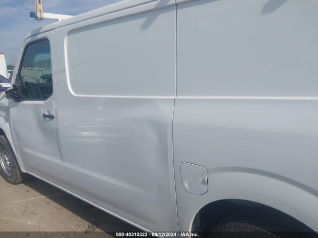 1N6BF0KM5JN806134 Nissan Nv Cargo Nv1500 S V6