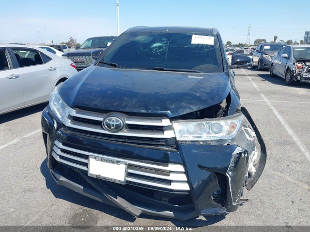 Toyota Highlander Xle 2017 5TDKZRFHXHS510140 Image 12