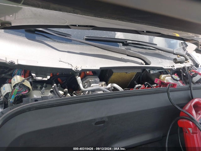 Rivian R1t Adventure 2022 7FCTGAAA3NN011228 Image 10