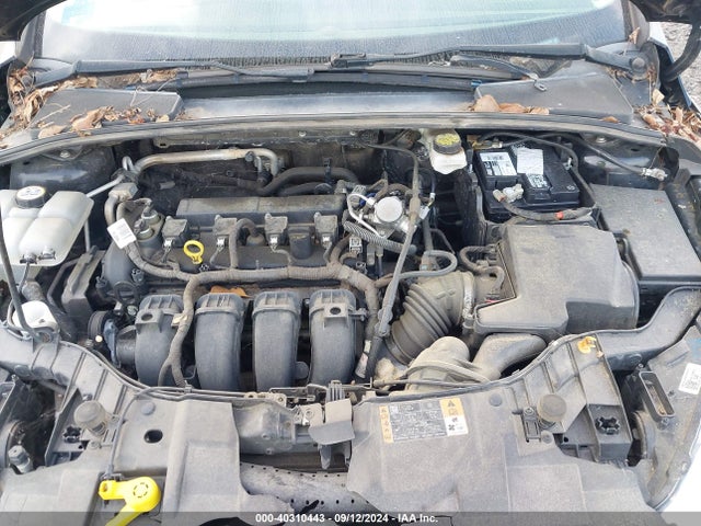 Ford FOCUS SE 2017 1FADP3F22HL297828 Image 10