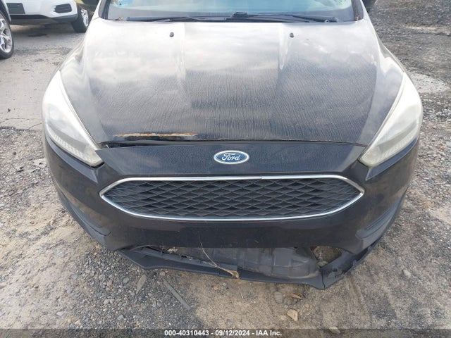 Ford FOCUS SE 2017 1FADP3F22HL297828 Image 6