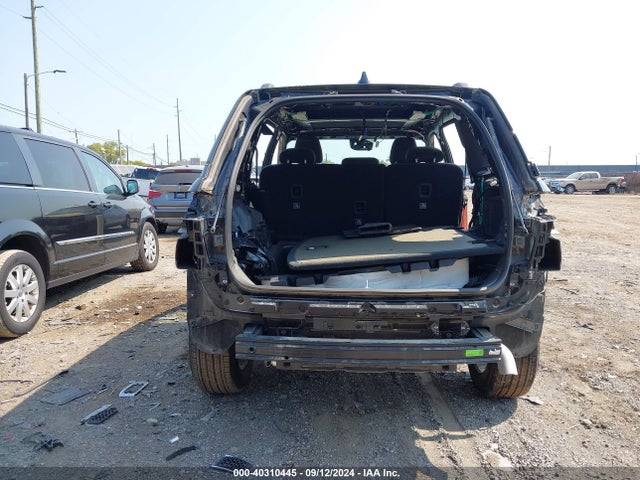 1C4RJHAG1R8590285 Jeep Grand Cherokee Laredo X 4x4