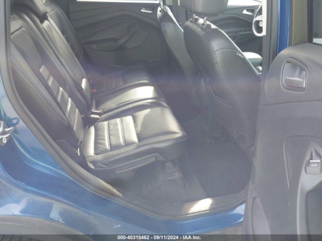 1FMCU0J95HUF09516 Ford Escape Titanium