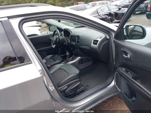 Jeep Compass Latitude 4x4 2019 3C4NJDBB2KT850453 Image 5