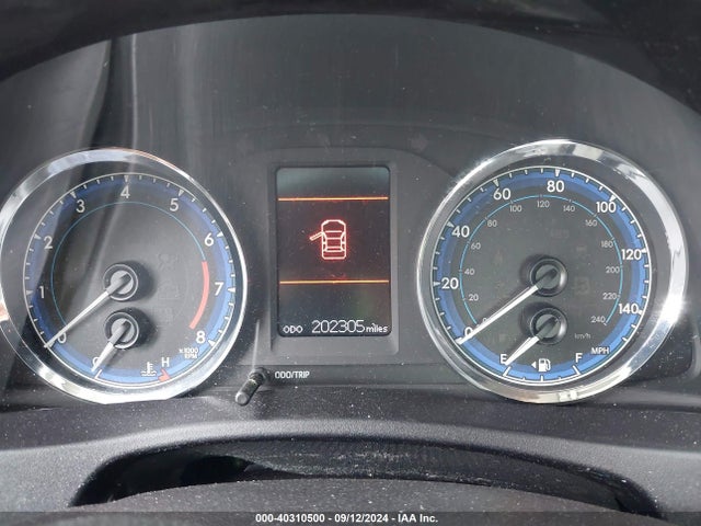Toyota COROLLA LE 2018 2T1BURHE9JC052204 Image 7