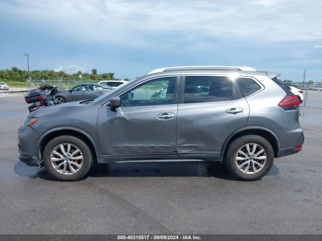 KNMAT2MV1JP579375 Nissan ROGUE SV