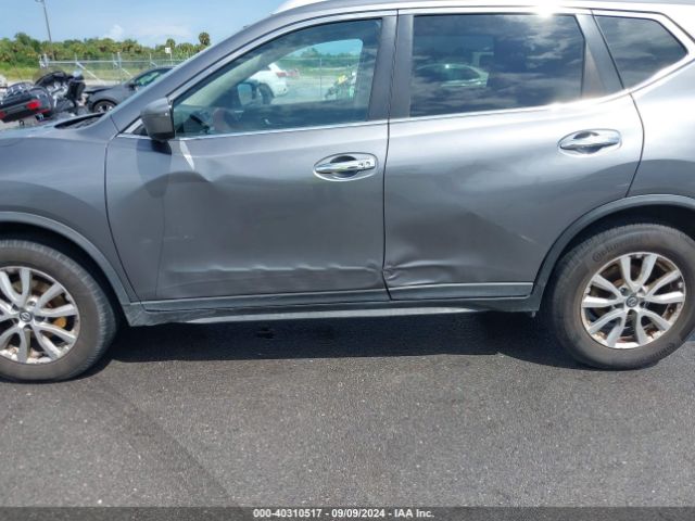 KNMAT2MV1JP579375 Nissan ROGUE SV