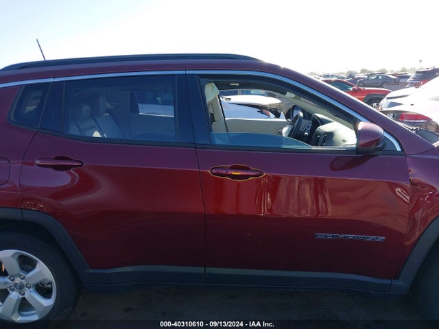3C4NJCBB3MT571350 Jeep Compass Latitude Fwd