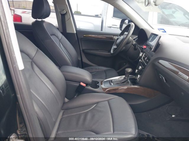 WA1CFAFP1EA028648 Audi Q5 2.0t Premium