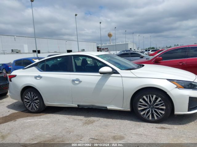 1N4BL4DV2PN384301 Nissan Altima Sv Fwd