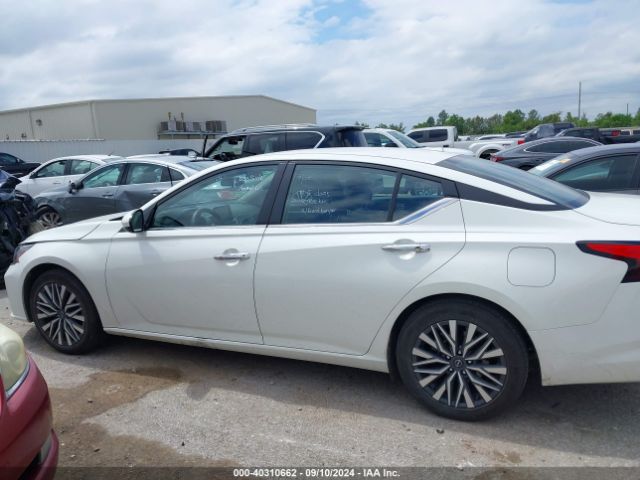 1N4BL4DV2PN384301 Nissan Altima Sv Fwd