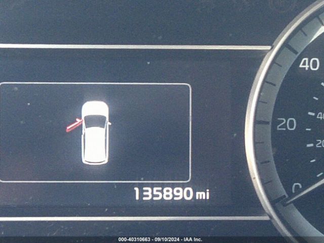 KNDCB3LC3H5083064 KIA NIRO LX