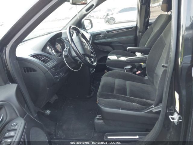 2C4RDGBG9KR586589 Dodge Grand Caravan Se Plus