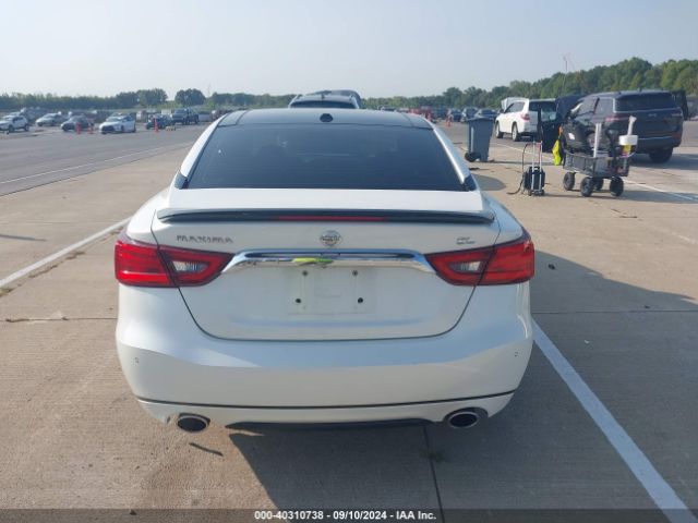 1N4AA6AP1JC395537 Nissan Maxima 3.5 Sl