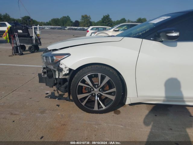 1N4AA6AP1JC395537 Nissan Maxima 3.5 Sl