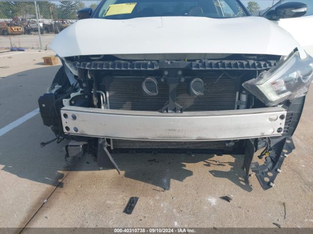 1N4AA6AP1JC395537 Nissan Maxima 3.5 Sl