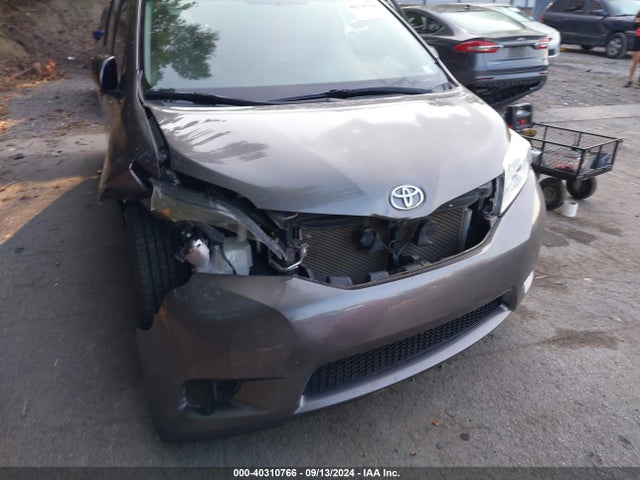 Toyota Sienna Le 8 Passenger 2015 5TDKK3DCXFS631594 Image 20