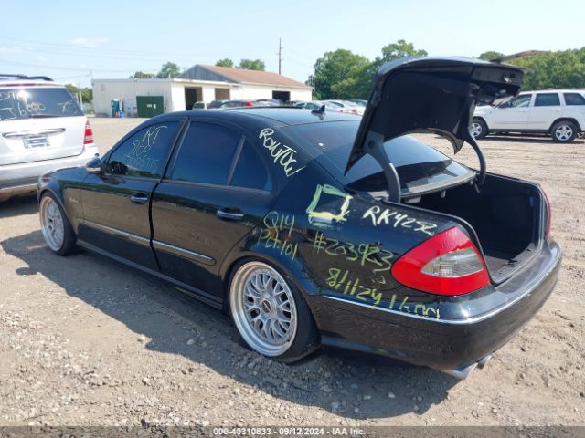 2009 MERCEDES-BENZ E 63 AMG WDBUF77X09B400409 Photo 2