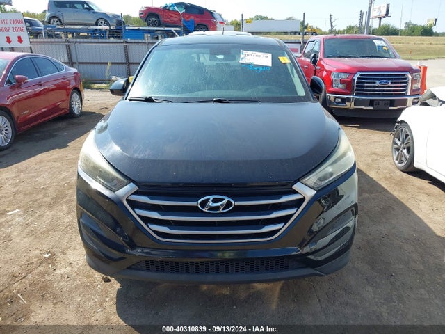 Hyundai TUCSON SE 2017 KM8J23A42HU329381 Image 12