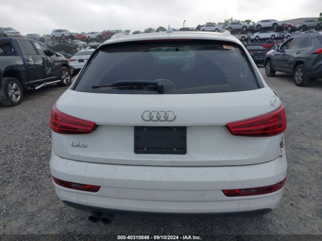 WA1BCCFSXJR009001 Audi Q3 2.0t Premium/2.0t Sport Premium