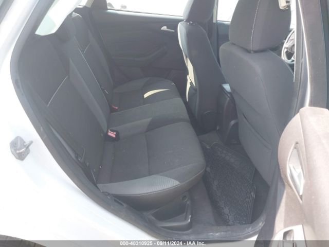 1FADP3K23EL170488 Ford FOCUS SE