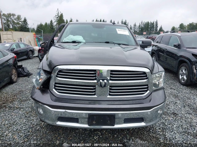 3C6RR7LT4JG266072 RAM 1500 Big Horn  4x4 5'7 Box
