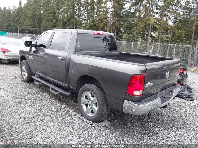 3C6RR7LT4JG266072 RAM 1500 Big Horn  4x4 5'7 Box