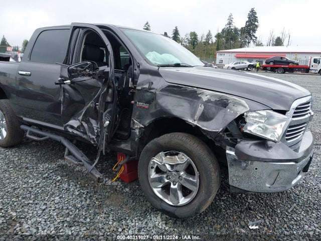 3C6RR7LT4JG266072 RAM 1500 Big Horn  4x4 5'7 Box