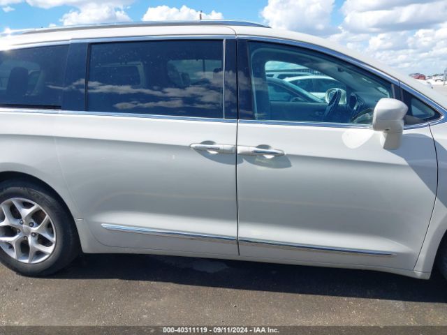 2C4RC1EG0HR564730 Chrysler Pacifica Touring-l Plus