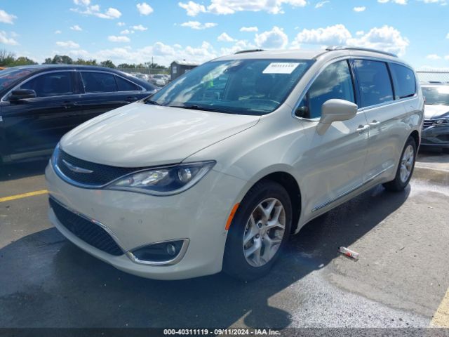 2C4RC1EG0HR564730 Chrysler Pacifica Touring-l Plus