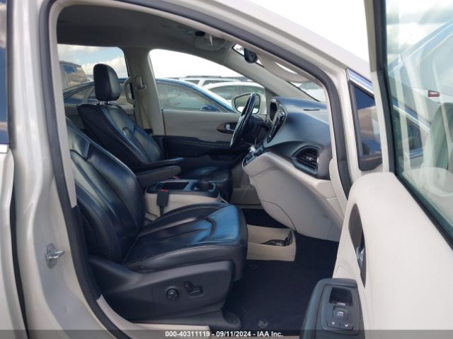 2C4RC1EG0HR564730 Chrysler Pacifica Touring-l Plus
