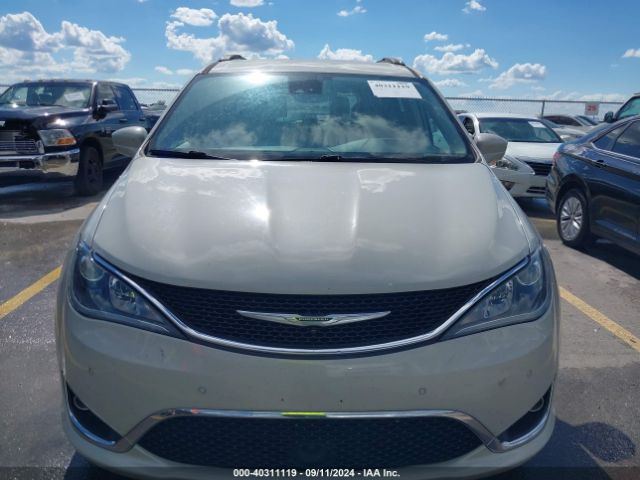 2C4RC1EG0HR564730 Chrysler Pacifica Touring-l Plus