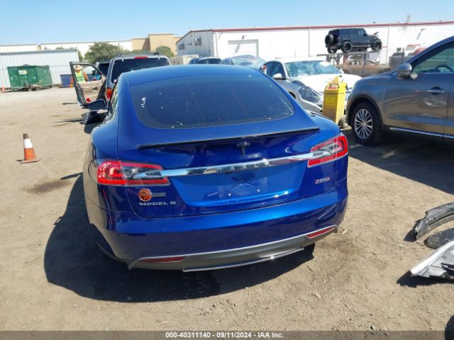 5YJSA1E48FF114703 Tesla Model S 85d/p85d